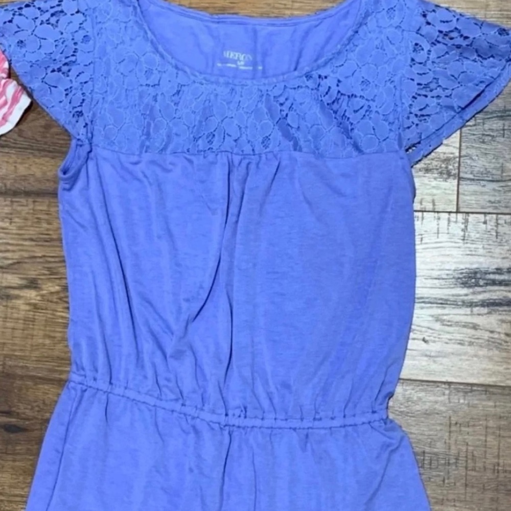 Merona Lavender Lace blouse size small